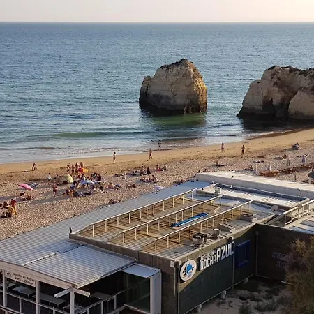 Rocha Beachside * 波尔蒂芒